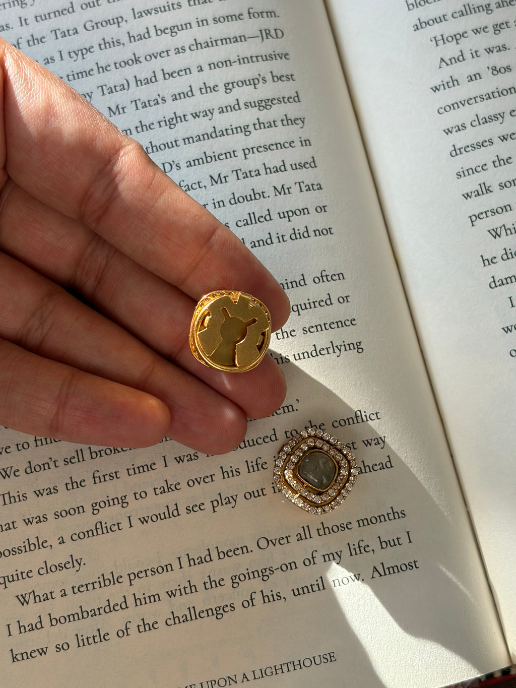 4corner button cover